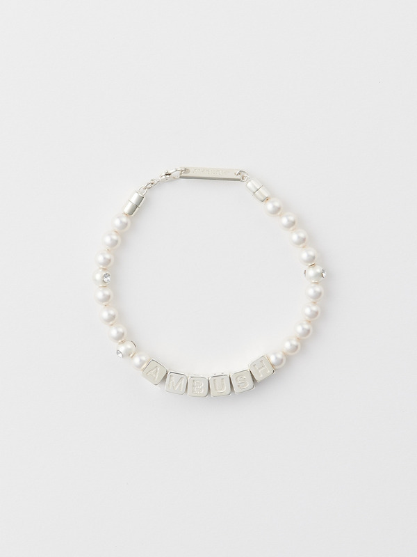 PEARL LETTER BLOCK BRACELET