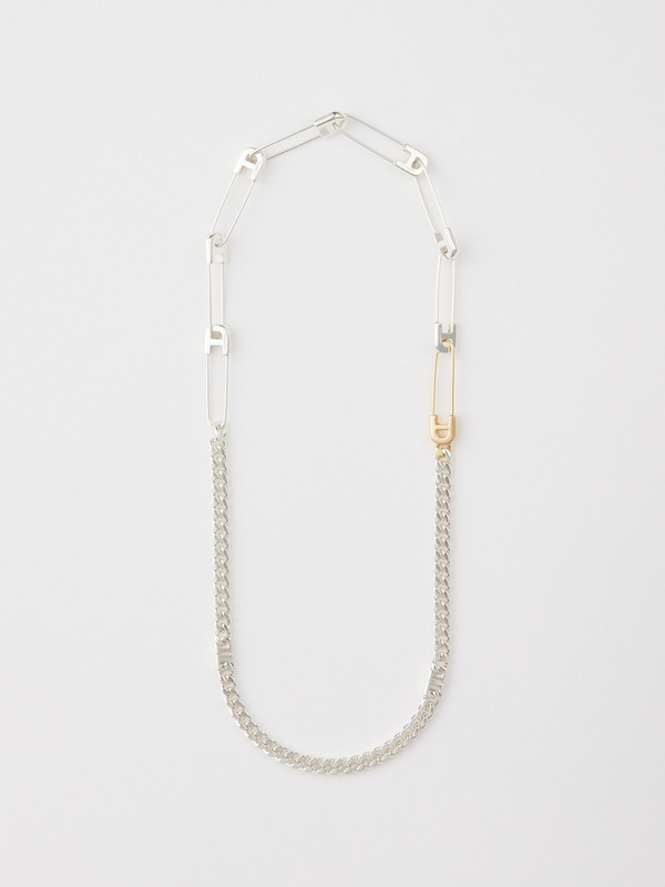 SAFETY PIN MIX CHAIN NECKLACE
