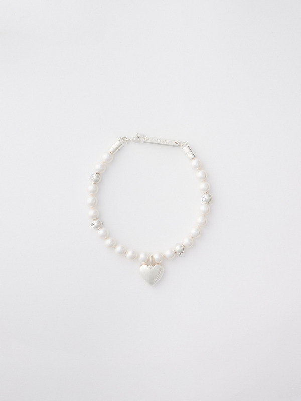 HEART CHARM PEARL BRACELET