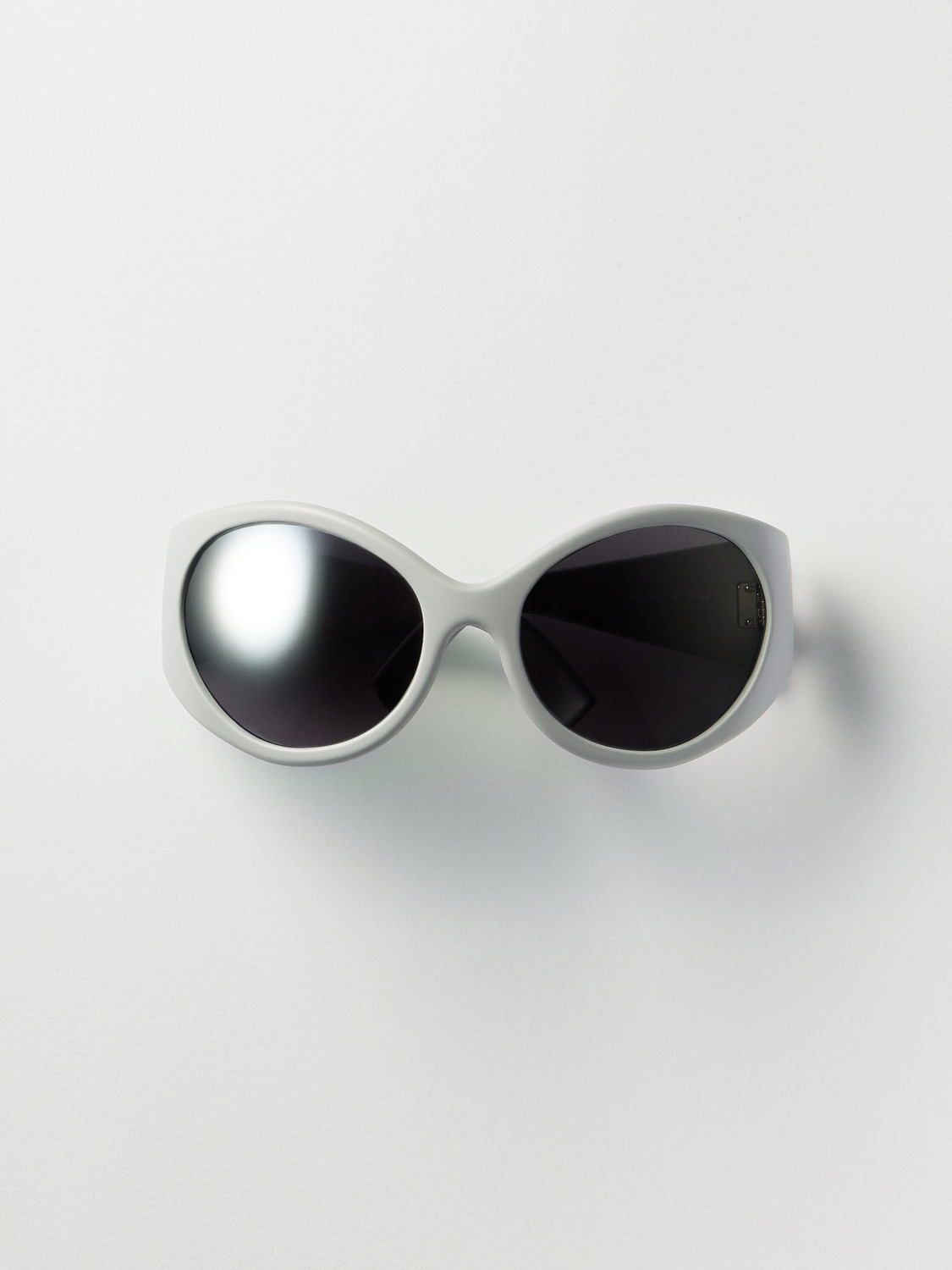 DIPTERA 詳細画像 Silver 1